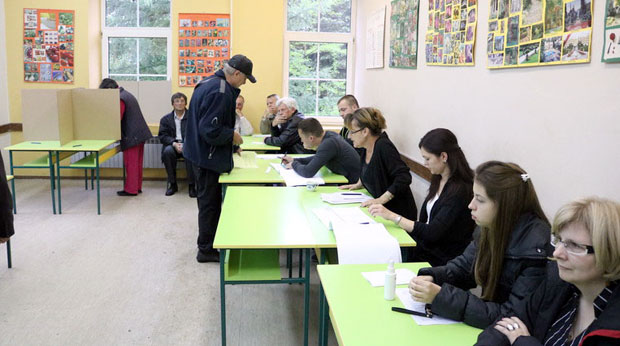 Колубарски округ: Напредњаци убедљиви